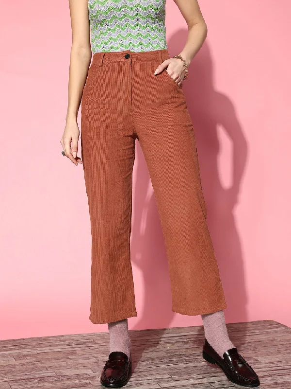 Berrylush Women Solid Brown High-Rise Waist Two-Pocket Cotton Regular Trousers