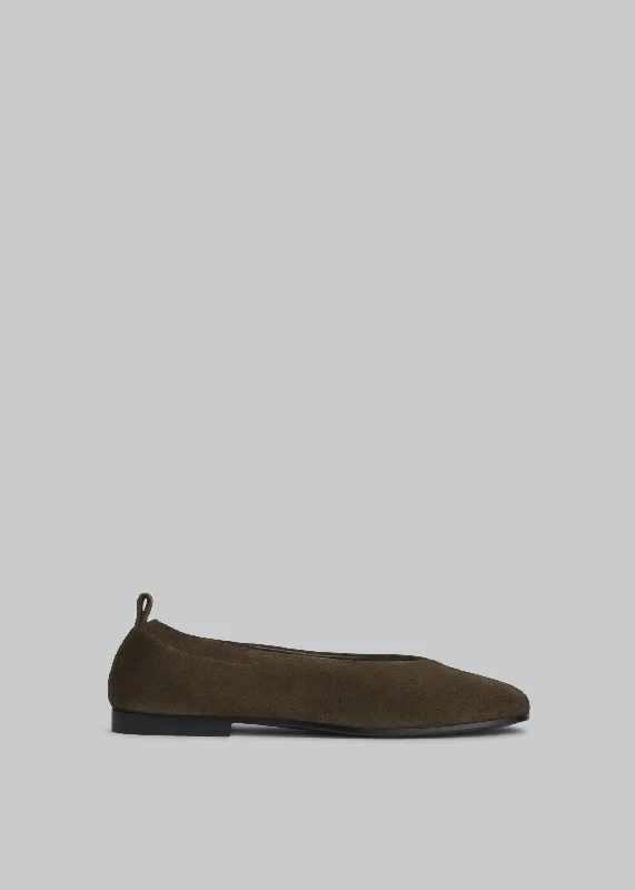 Ruched Square Toe Flat in Suede - Green