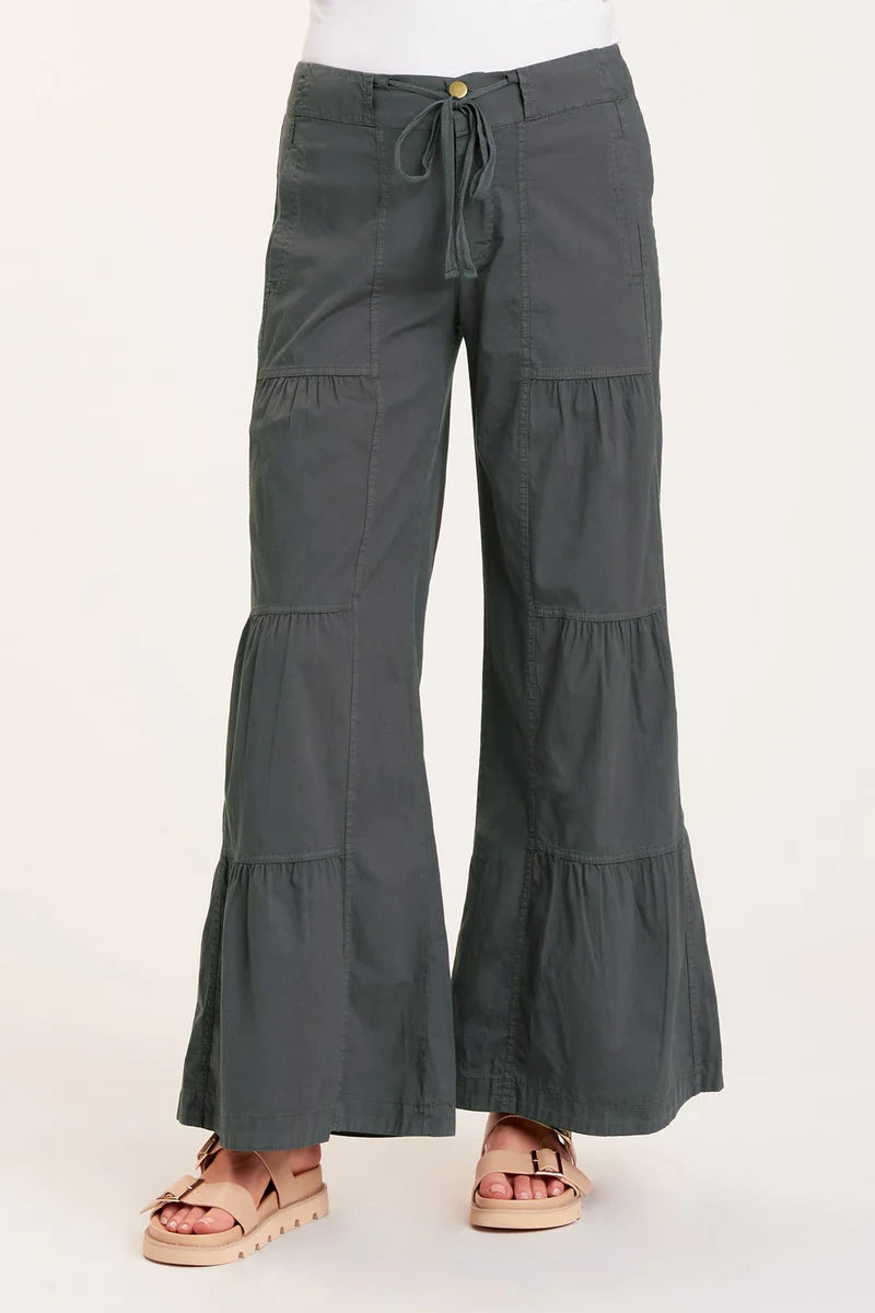 Terraced Wide Leg Pant - Charcoal