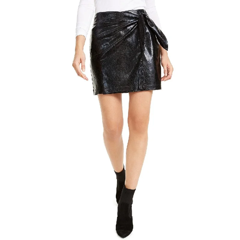 Leyden Women's Snake-Embossed Mini Skirt Black Size Medium - M